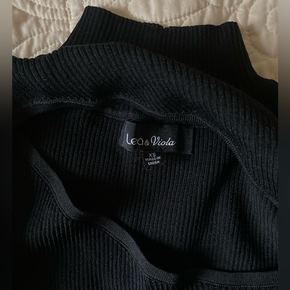 Lea & Viola Front Cutout Sweater - Picture 7 of 8